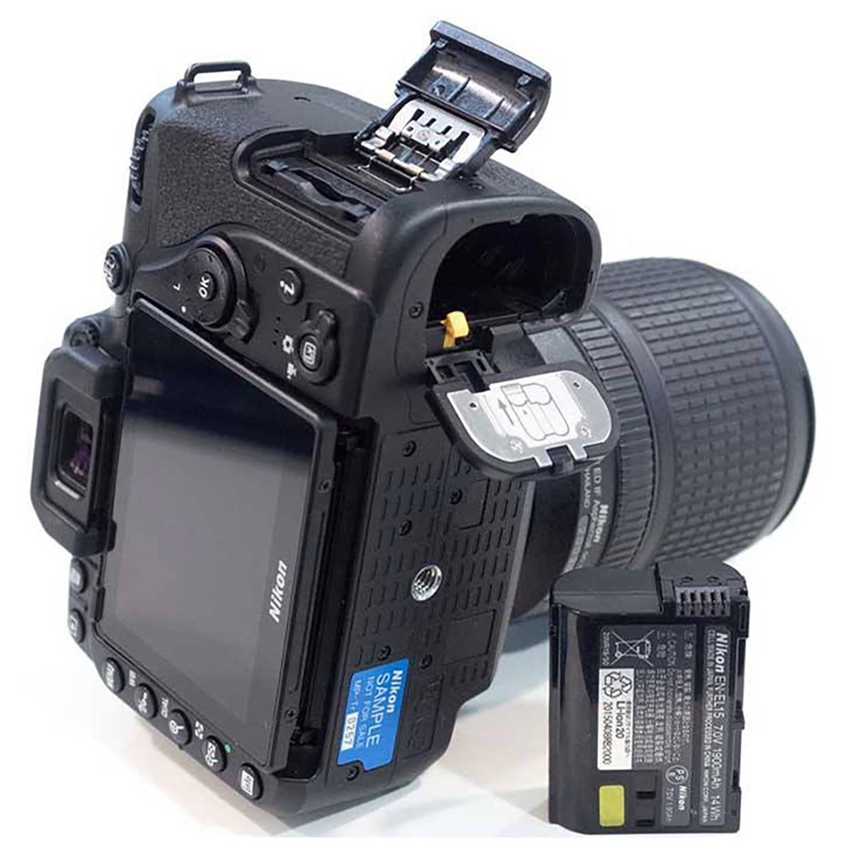 nikon-D7500-3
